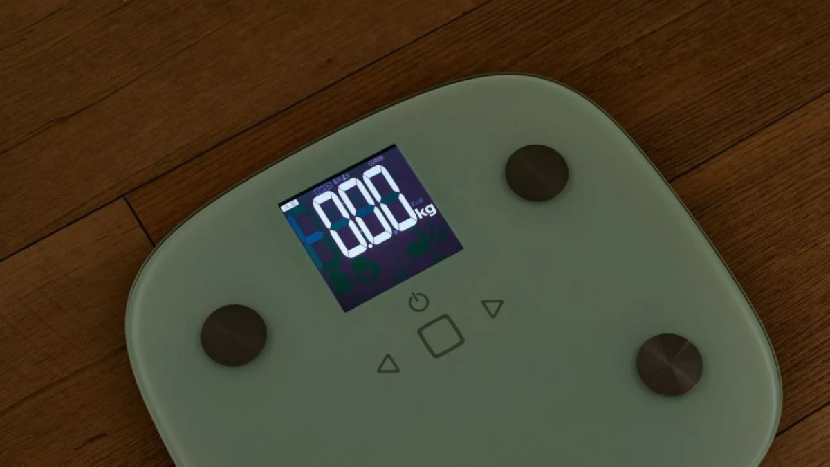 バックライト搭載の体組成計