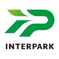 緑色の抽象的なロゴマークと、その下に「INTERPARK」という文字が配置された企業ロゴです。シンプルでモダンなデザインが特徴です。